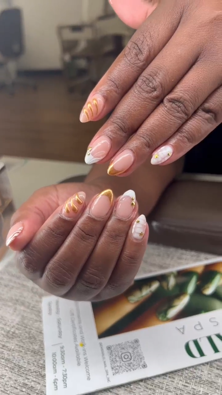 Statement nail art by Emerald Nail Spa NYC